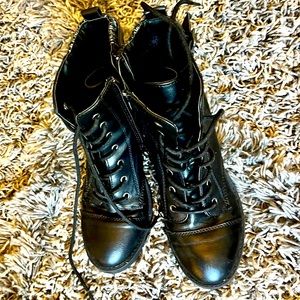 Combat Boots size 7